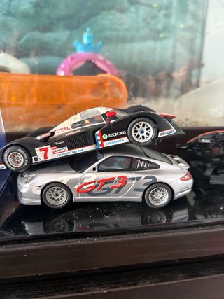 Scalextric Toyota y Lotus Renault