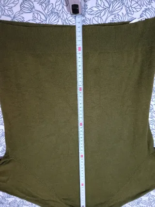 Jersey cuello alto verde oliva