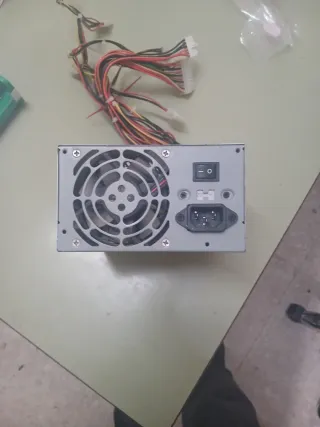 Fuente de Alimentación FSP ATX-250GT