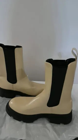 Stivaletti Calliope beige/nero nuovi