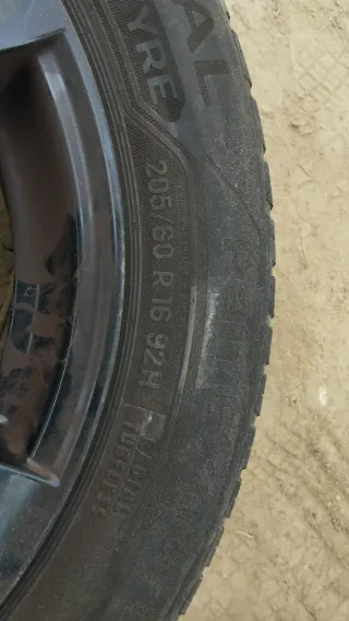 Cuatro ruedas de Volkswagen