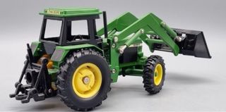 Tractor John Deere 3350 Ertl 1/32