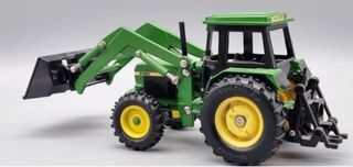 Tractor John Deere 3350 Ertl 1/32