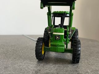 Tractor John Deere 3350 Ertl 1/32