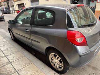 Renault Clio 2006