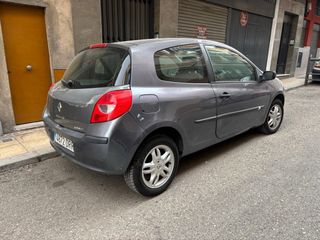 Renault Clio 2006