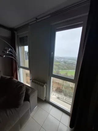 Ventanas aluminio hojas abatibles y cerramiento