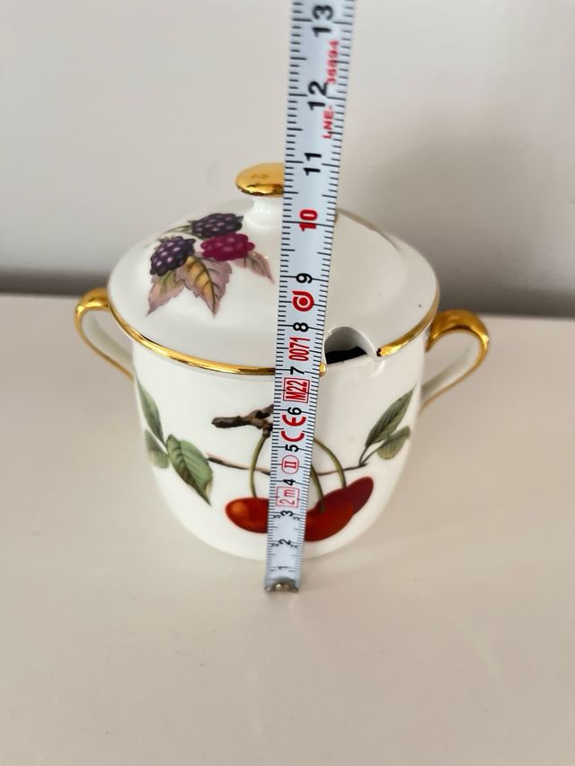 Tarro de mermelada de Royal Worcester Evesham Gold