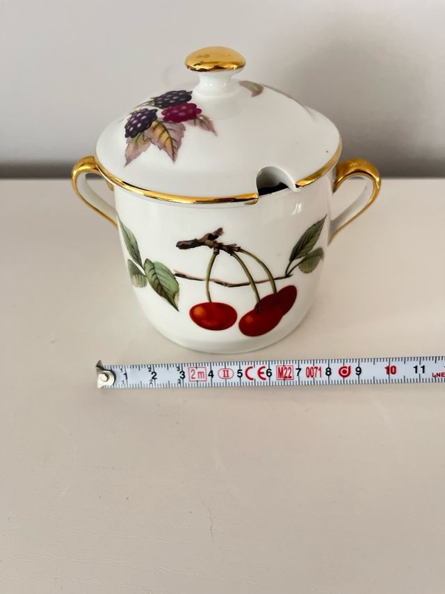 Tarro de mermelada de Royal Worcester Evesham Gold