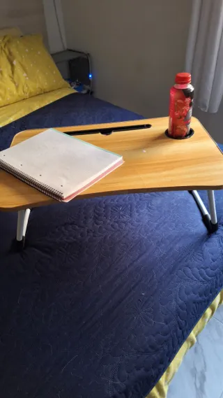 Bandeja para cama madera y plástico