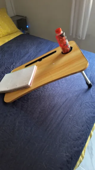 Bandeja para cama madera y plástico