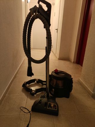 Aspiradora Rainbow de agua