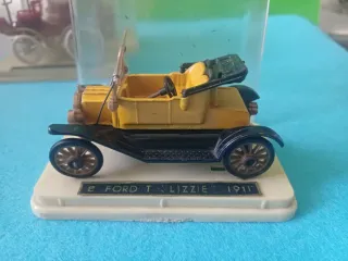 Lotto 3 automodelli auto d'epoca Safir