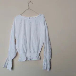 Blusa blanca talla L