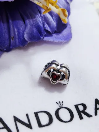 Pandora Mickey Mouse Corazón Manos Charm