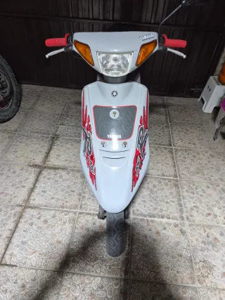 Yamaha Jog R antigua
