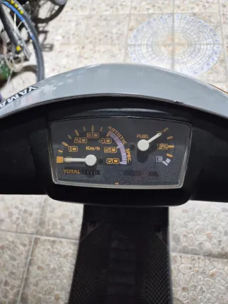 Yamaha Jog R antigua