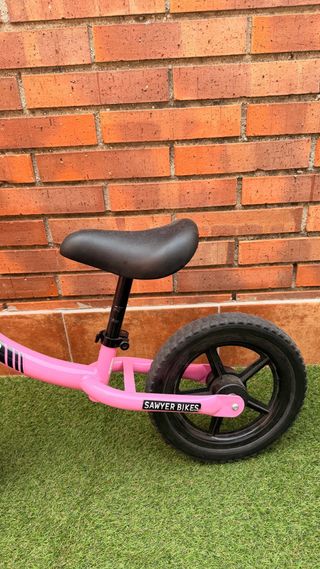 Bicicleta de equilibrio Sawyer rosa