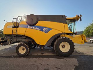 Cosechadora New Holland CX 8040