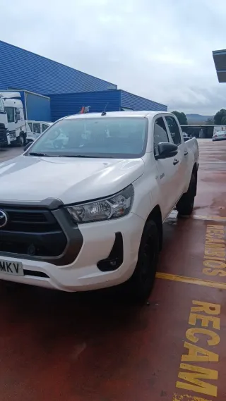Toyota Hilux 2023