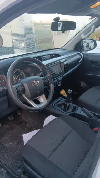 Toyota Hilux 2023