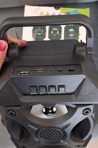 Altavoz Bluetooth ZQS1416 con Luz LED