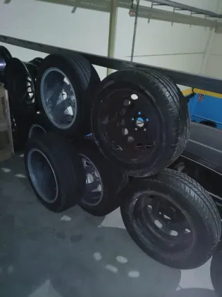 Rueda de repuesto Neumáticos , llantas