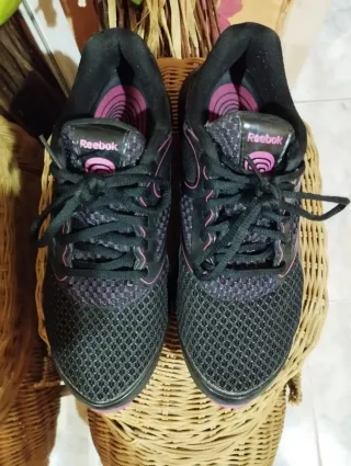 Zapatillas Reebok EasyTone Talla 37
