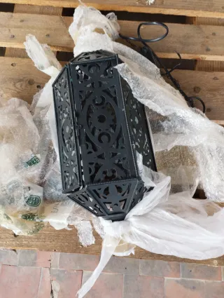 Farol de forja negro Sin usar Con cristales en las