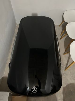 Cofre maletero Mercedes seminuevo