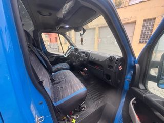 Renaul Máster  ( escucha ofarta )