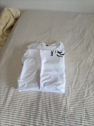 2 Camisetas Blancas Shein Talla 12