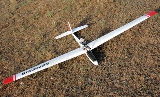 PLANO EN PAPEL DE AVION NEMESIS DE MODELHOB