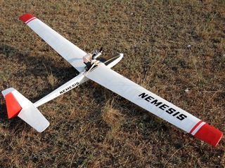 PLANO EN PAPEL DE AVION NEMESIS DE MODELHOB