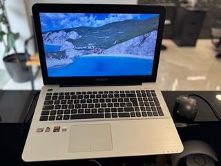Portatile Asus F555D - Per ricambi
