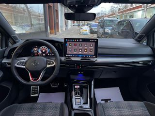 VOLKSWAGEN Golf GTI 2.0 TSI DSG