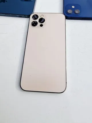 Lote 4 iPhone 12 Pro (Oro y Azul Marino)