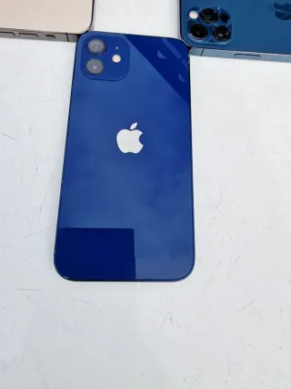 Lote 4 iPhone 12 Pro (Oro y Azul Marino)