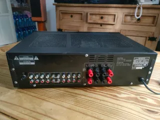 Amplificador Pioneer A-335.