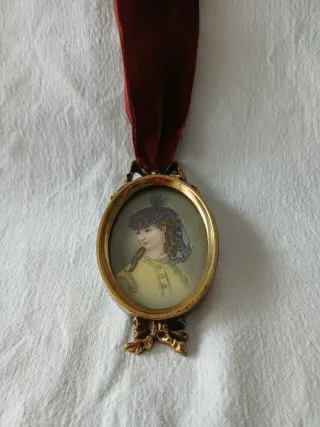 Drappo velluto con cornice ottone primi '900