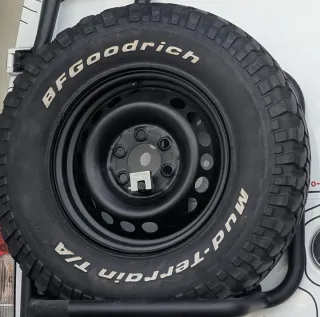 BFGoodrich Mud Terrain 235/85 R16
