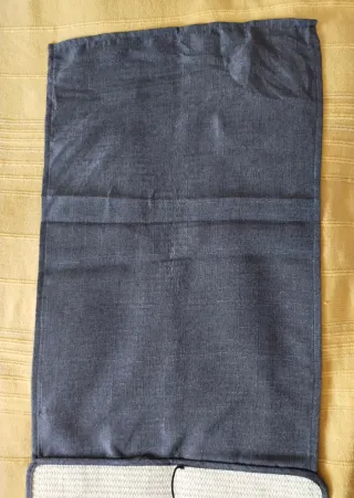 Tiragraffi per divano con palla da gioco per gatti