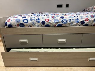 Dormitorio juvenil con cama nido