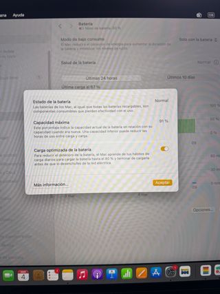 MacBook Pro 13,3 2022 Plata con Caja