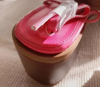 Sandalias fucsia nuevas❤️