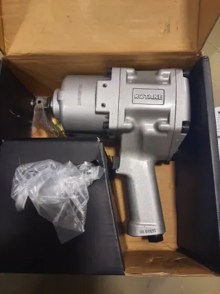 Llave de impacto neumática ROTAKE RT-5567 1