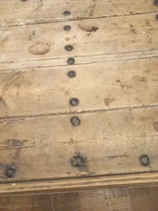 Mesa rústica madera y metal