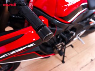 HONDA CBR 650 R