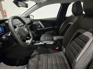 Citroën C4 Hybrid 145 ë-DCS6 Plus