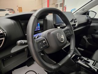 Citroën C4 Hybrid 145 ë-DCS6 Plus